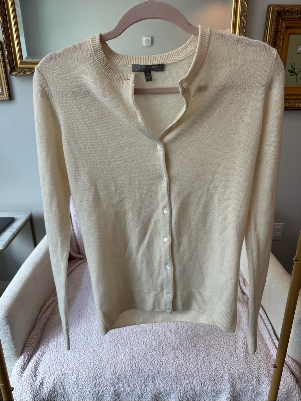 Neiman Marcus Pale Yellow 100% Cashmere Cardigan